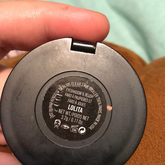 Kat Von D Lolita eyeshadow - Picture 4 of 4